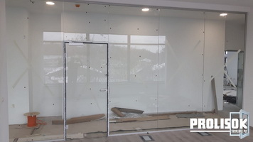 Prolisok Tamplarie PVC, Tamplarie Aluminiu, Termopane, Usi Garaj